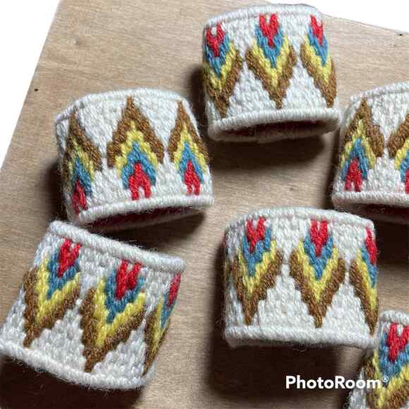 Handmade 1970's Vintage Needlepoint Canvas Napkin Rings - Set of 8 - 70's Boho - Picture 3 of 7